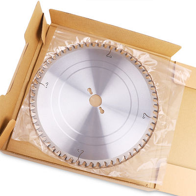 comprar Nivel de Freud TCT Saw Blade para corte de madera / panel Tamaño de la sierra Nivel industrial Calidad online manufacture